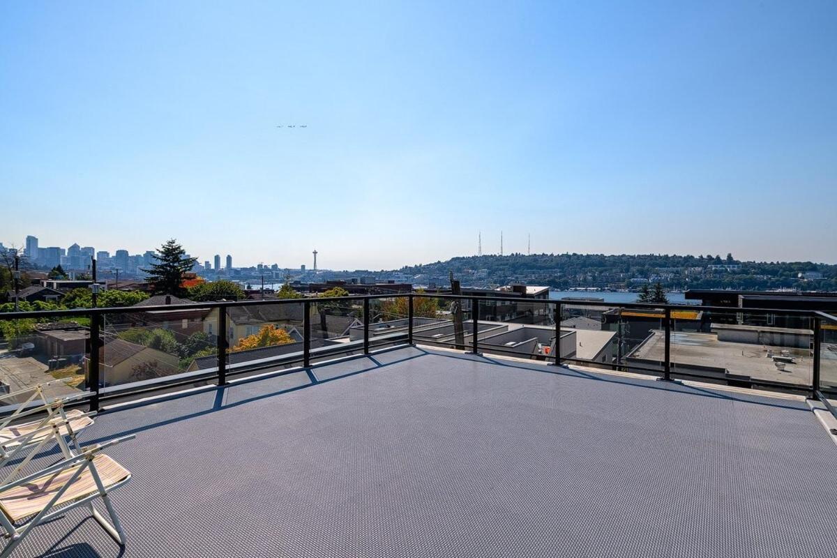 Seattle Urban Village - Vashon1 - Roof Top View Deck Buitenkant foto